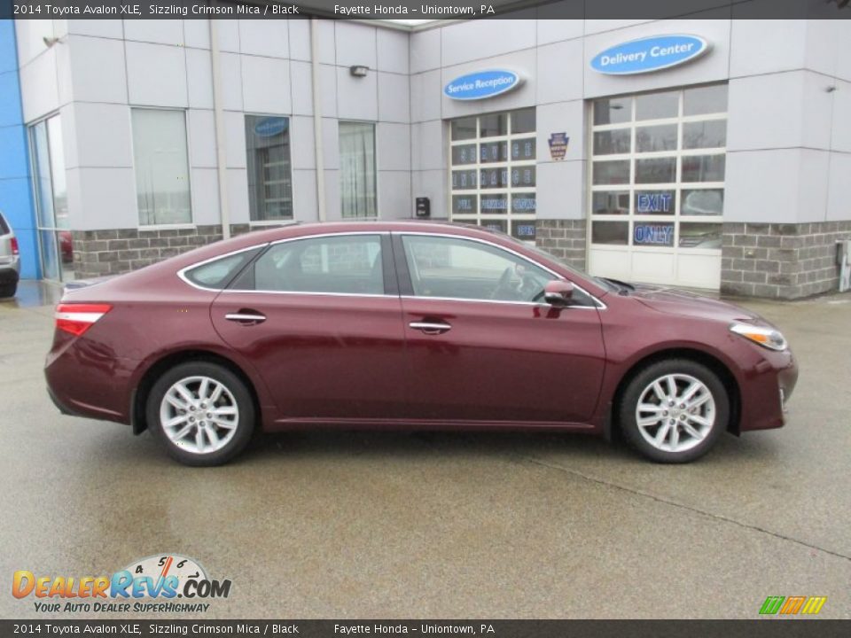2014 Toyota Avalon XLE Sizzling Crimson Mica / Black Photo #2