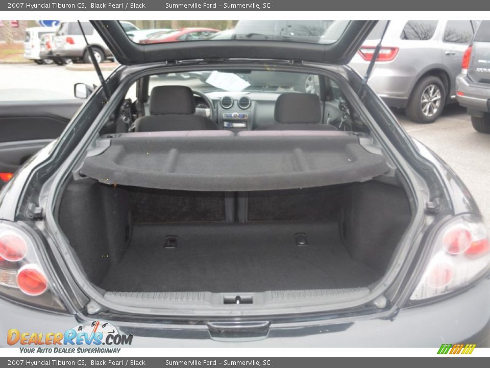 2007 Hyundai Tiburon GS Black Pearl / Black Photo #17