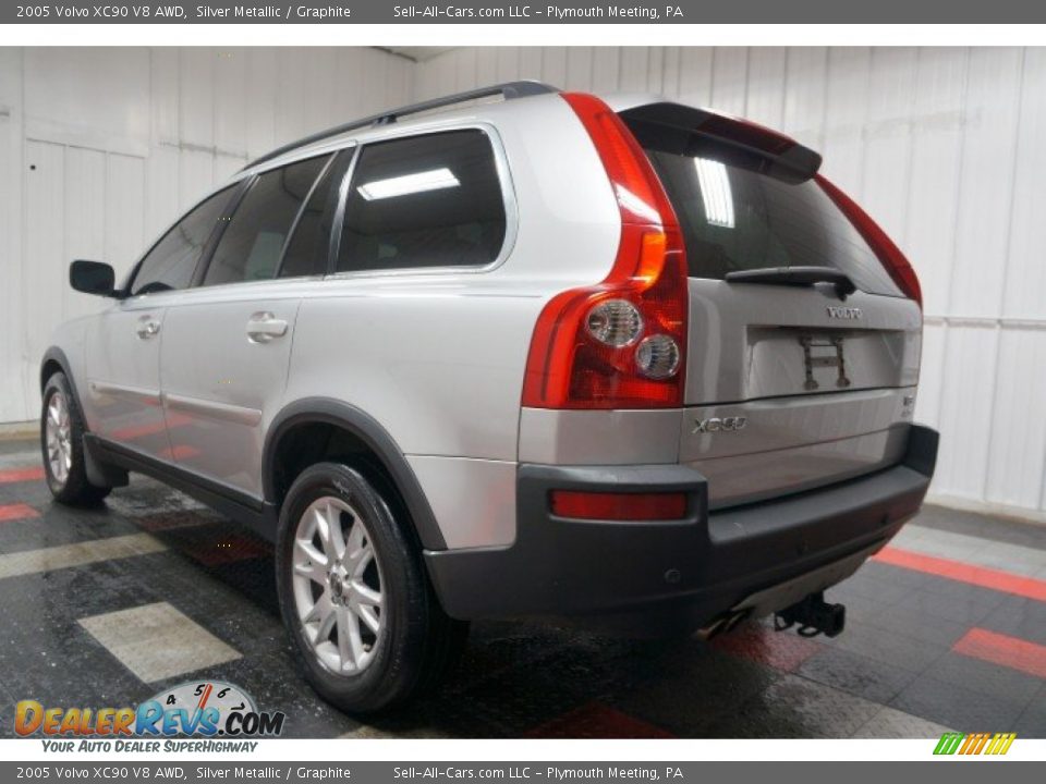 2005 Volvo XC90 V8 AWD Silver Metallic / Graphite Photo #10