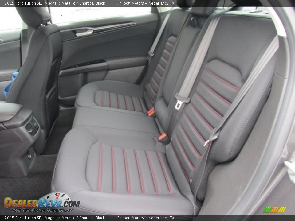 Rear Seat of 2015 Ford Fusion SE Photo #18