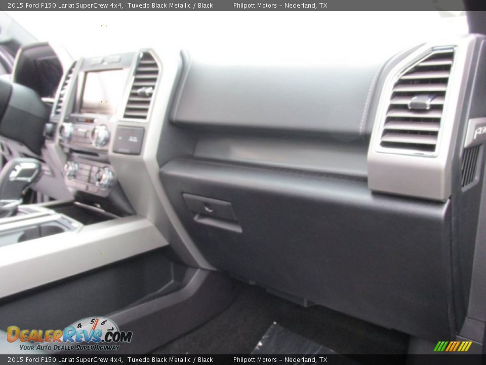 2015 Ford F150 Lariat SuperCrew 4x4 Tuxedo Black Metallic / Black Photo #19