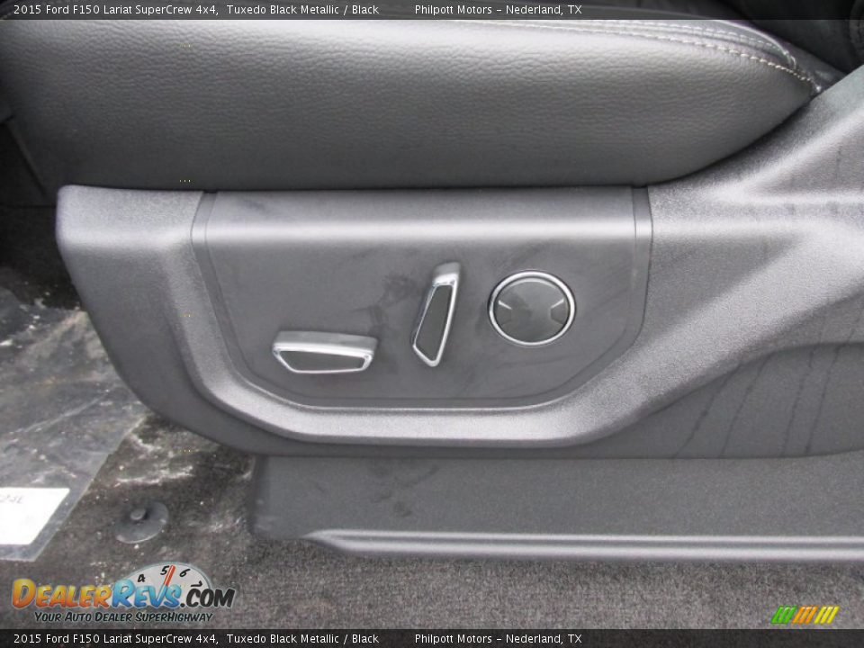 2015 Ford F150 Lariat SuperCrew 4x4 Tuxedo Black Metallic / Black Photo #25