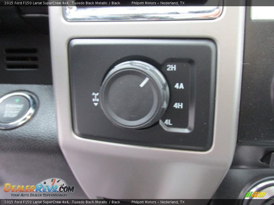 2015 Ford F150 Lariat SuperCrew 4x4 Tuxedo Black Metallic / Black Photo #33