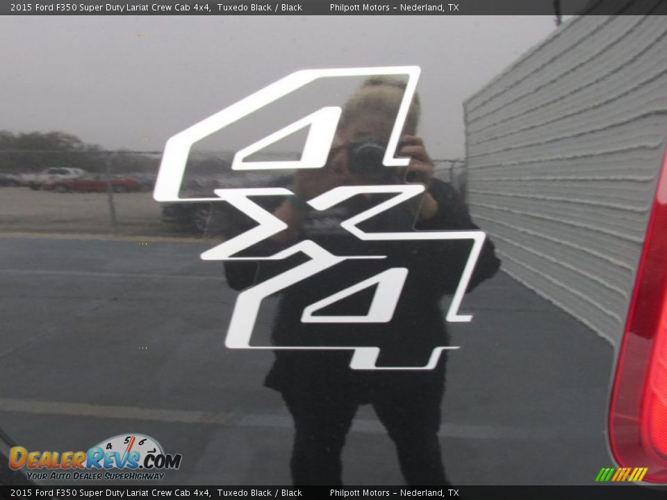 2015 Ford F350 Super Duty Lariat Crew Cab 4x4 Tuxedo Black / Black Photo #18