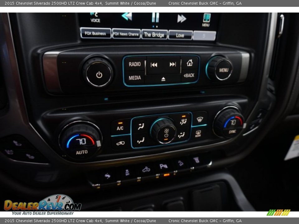 2015 Chevrolet Silverado 2500HD LTZ Crew Cab 4x4 Summit White / Cocoa/Dune Photo #16