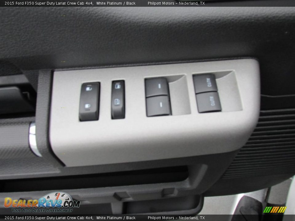 2015 Ford F350 Super Duty Lariat Crew Cab 4x4 White Platinum / Black Photo #25
