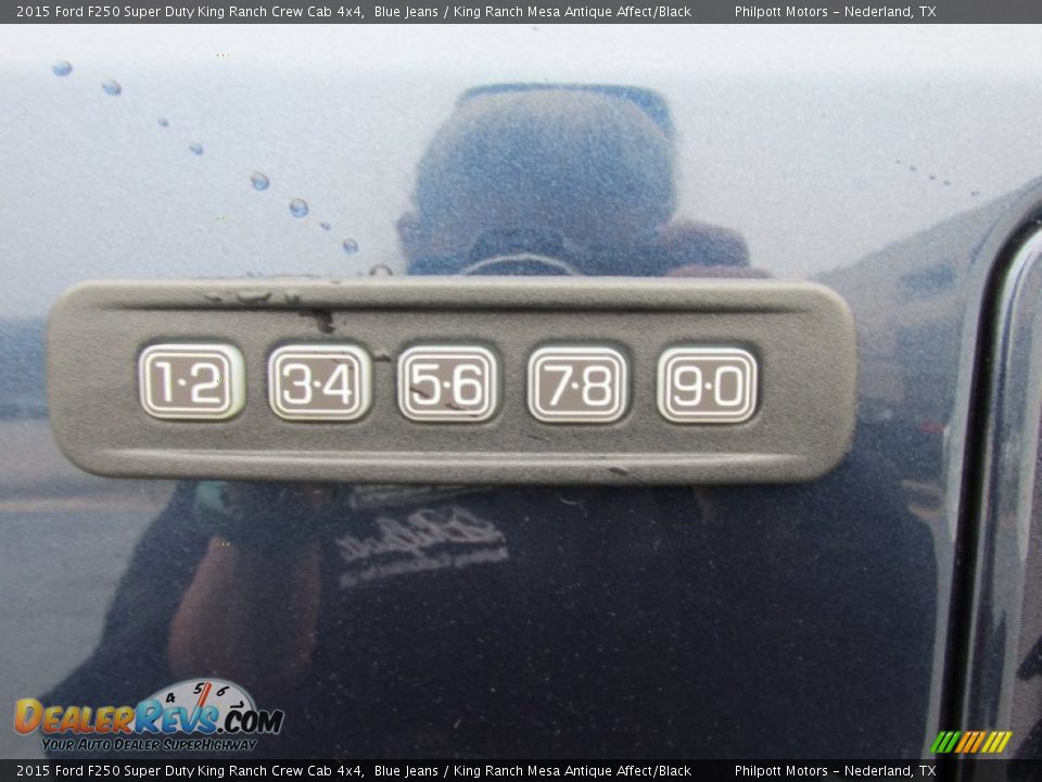 2015 Ford F250 Super Duty King Ranch Crew Cab 4x4 Blue Jeans / King Ranch Mesa Antique Affect/Black Photo #16