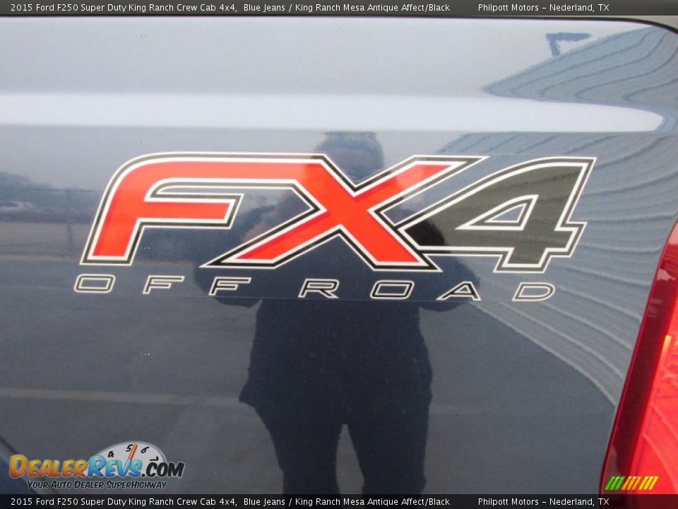 2015 Ford F250 Super Duty King Ranch Crew Cab 4x4 Blue Jeans / King Ranch Mesa Antique Affect/Black Photo #18