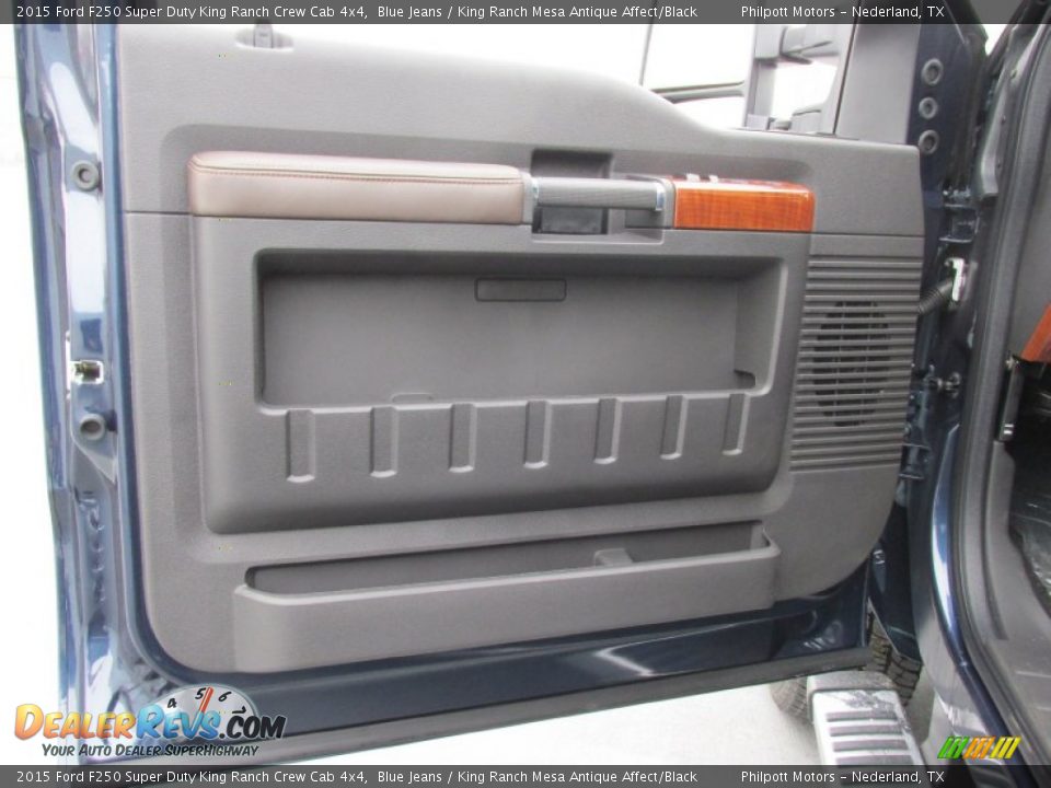 2015 Ford F250 Super Duty King Ranch Crew Cab 4x4 Blue Jeans / King Ranch Mesa Antique Affect/Black Photo #22