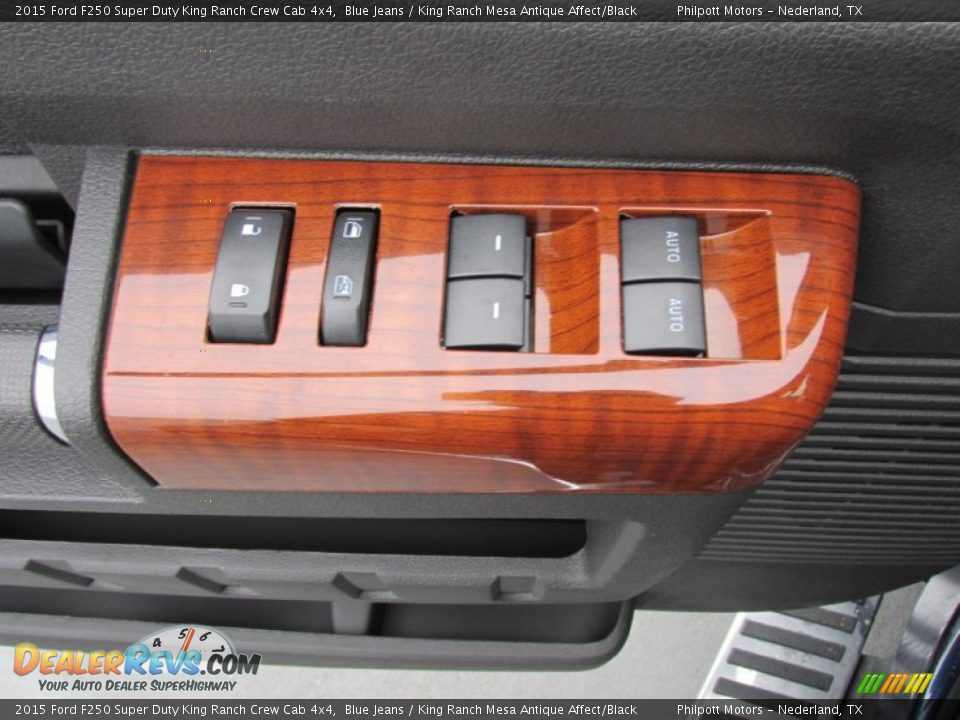 2015 Ford F250 Super Duty King Ranch Crew Cab 4x4 Blue Jeans / King Ranch Mesa Antique Affect/Black Photo #24