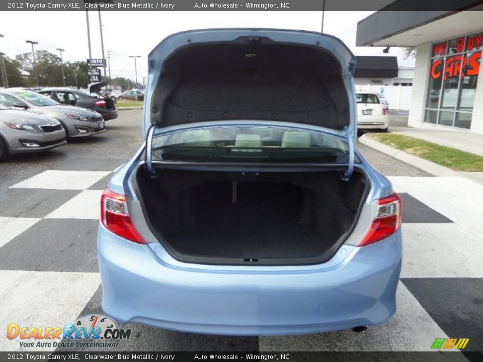 2012 Toyota Camry XLE Clearwater Blue Metallic / Ivory Photo #5