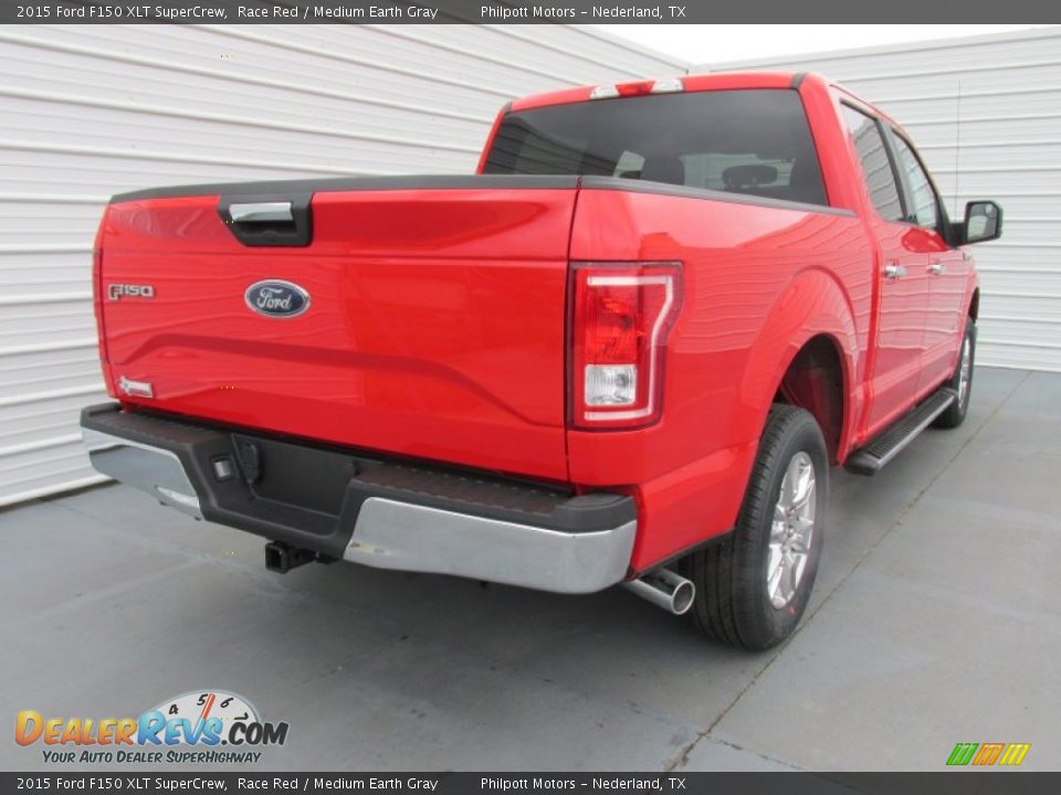 2015 Ford F150 XLT SuperCrew Race Red / Medium Earth Gray Photo #4