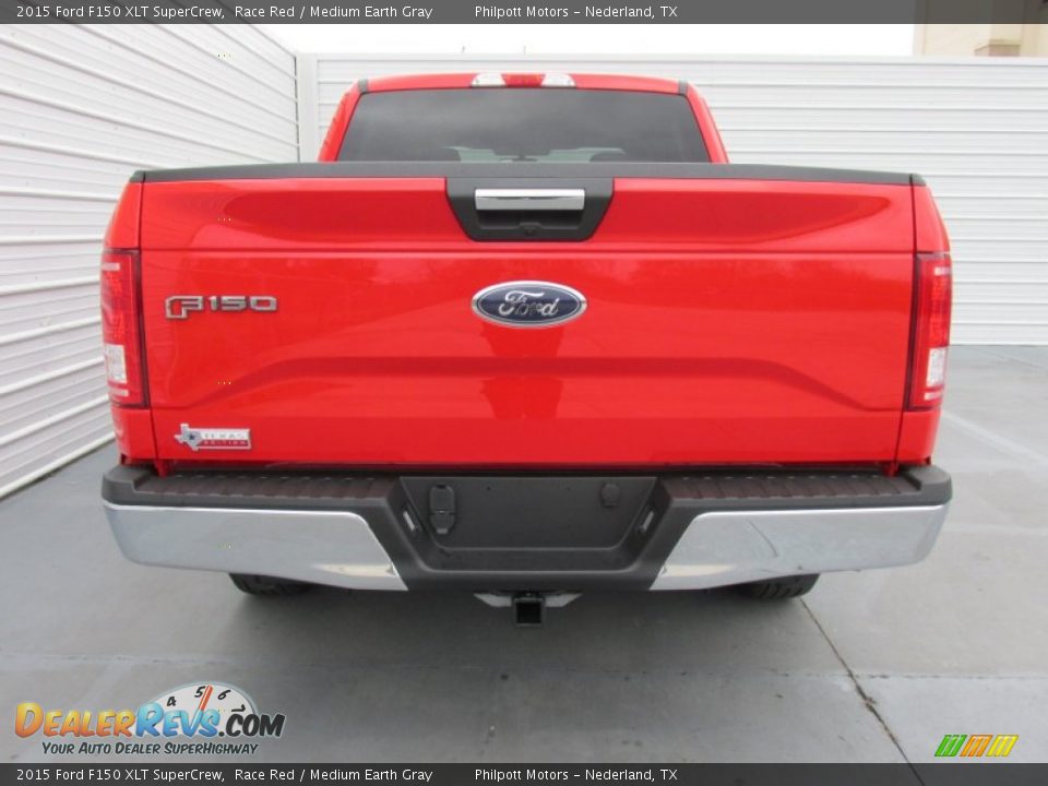 2015 Ford F150 XLT SuperCrew Race Red / Medium Earth Gray Photo #5