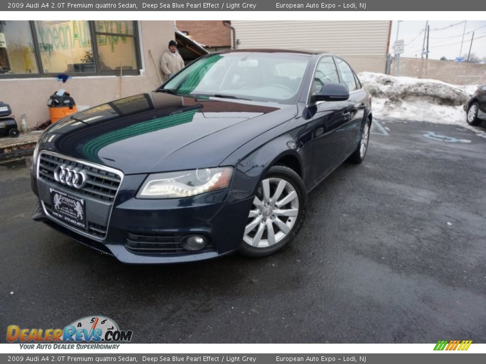 2009 Audi A4 2.0T Premium quattro Sedan Deep Sea Blue Pearl Effect / Light Grey Photo #1