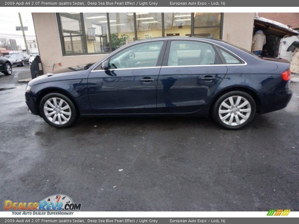 Deep Sea Blue Pearl Effect 2009 Audi A4 2.0T Premium quattro Sedan Photo #14