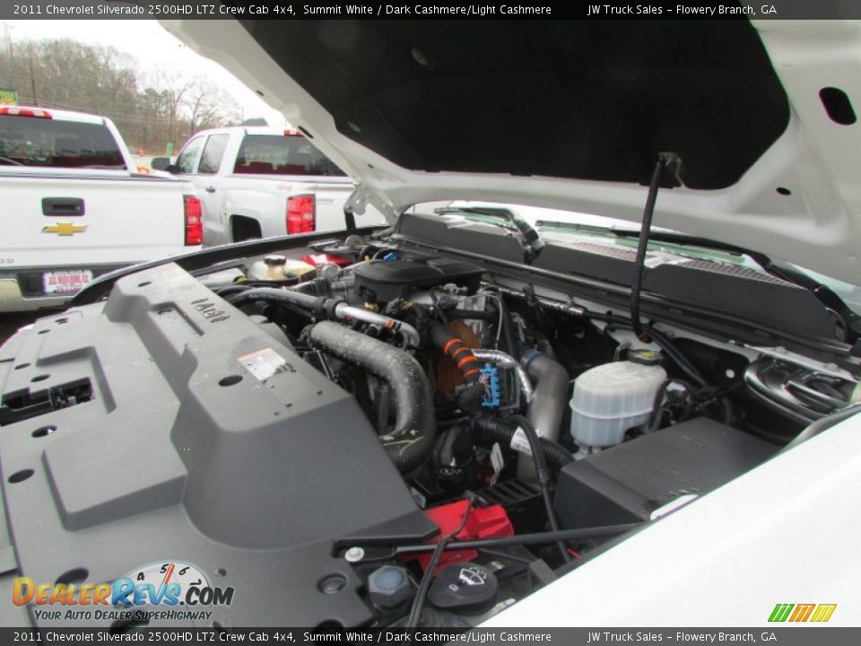 2011 Chevrolet Silverado 2500HD LTZ Crew Cab 4x4 Summit White / Dark Cashmere/Light Cashmere Photo #18