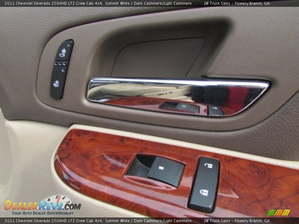 2011 Chevrolet Silverado 2500HD LTZ Crew Cab 4x4 Summit White / Dark Cashmere/Light Cashmere Photo #20