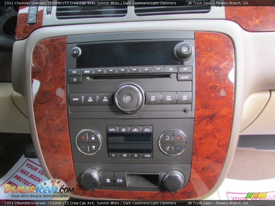 2011 Chevrolet Silverado 2500HD LTZ Crew Cab 4x4 Summit White / Dark Cashmere/Light Cashmere Photo #26