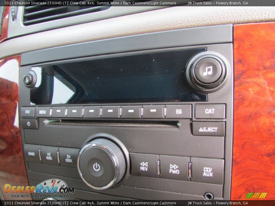 2011 Chevrolet Silverado 2500HD LTZ Crew Cab 4x4 Summit White / Dark Cashmere/Light Cashmere Photo #27