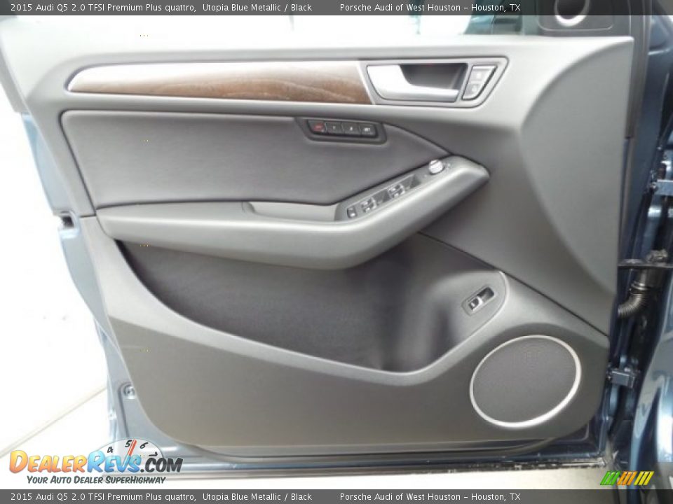 Door Panel of 2015 Audi Q5 2.0 TFSI Premium Plus quattro Photo #10