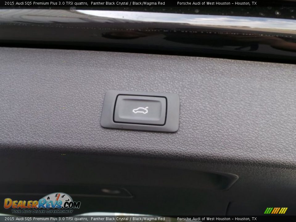 2015 Audi SQ5 Premium Plus 3.0 TFSI quattro Panther Black Crystal / Black/Magma Red Photo #29