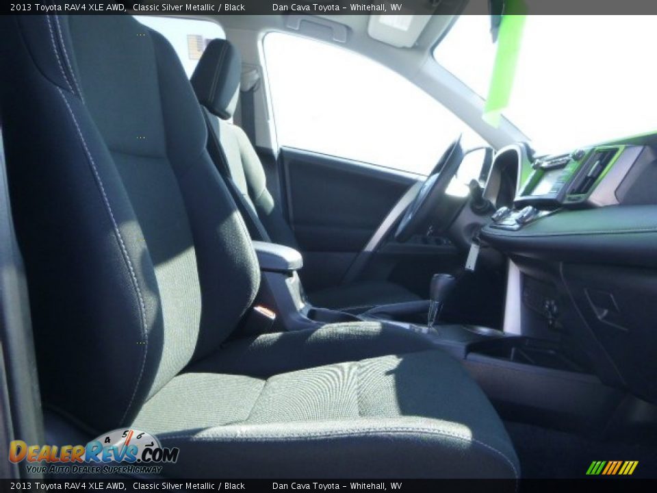 2013 Toyota RAV4 XLE AWD Classic Silver Metallic / Black Photo #10