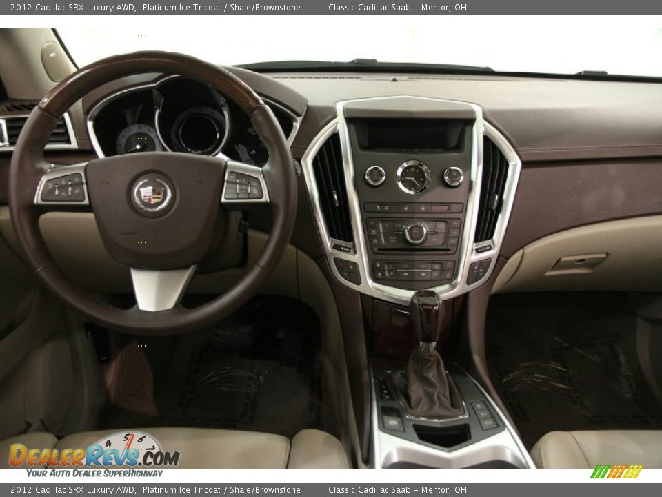 Dashboard of 2012 Cadillac SRX Luxury AWD Photo #16