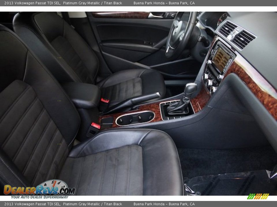 2013 Volkswagen Passat TDI SEL Platinum Gray Metallic / Titan Black Photo #17