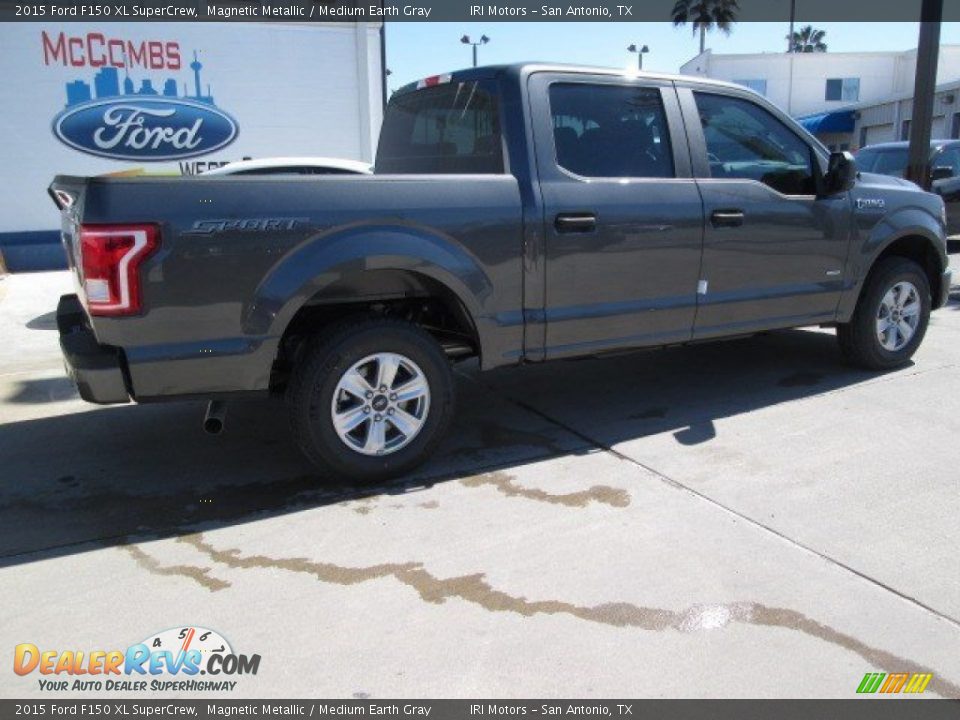 2015 Ford F150 XL SuperCrew Magnetic Metallic / Medium Earth Gray Photo #13