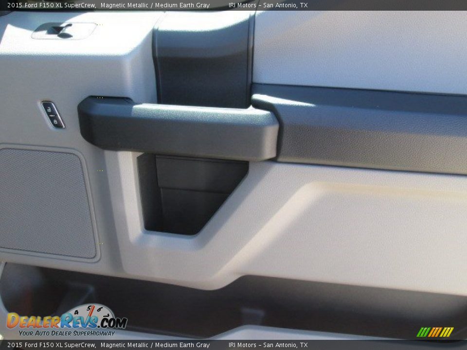 2015 Ford F150 XL SuperCrew Magnetic Metallic / Medium Earth Gray Photo #21