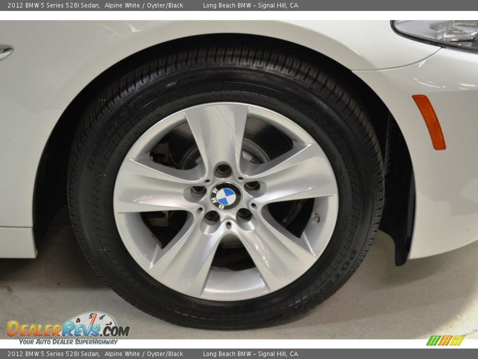2012 BMW 5 Series 528i Sedan Alpine White / Oyster/Black Photo #4