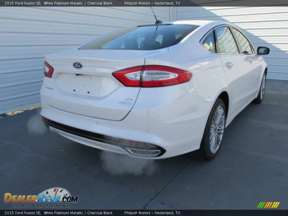 2015 Ford Fusion SE White Platinum Metallic / Charcoal Black Photo #4