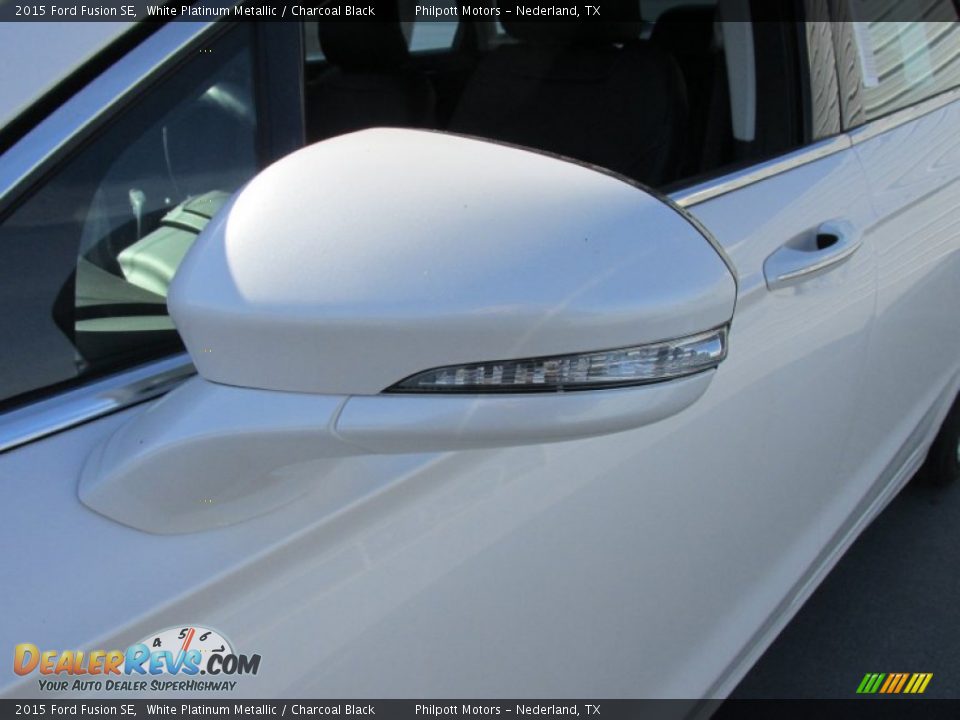 2015 Ford Fusion SE White Platinum Metallic / Charcoal Black Photo #12
