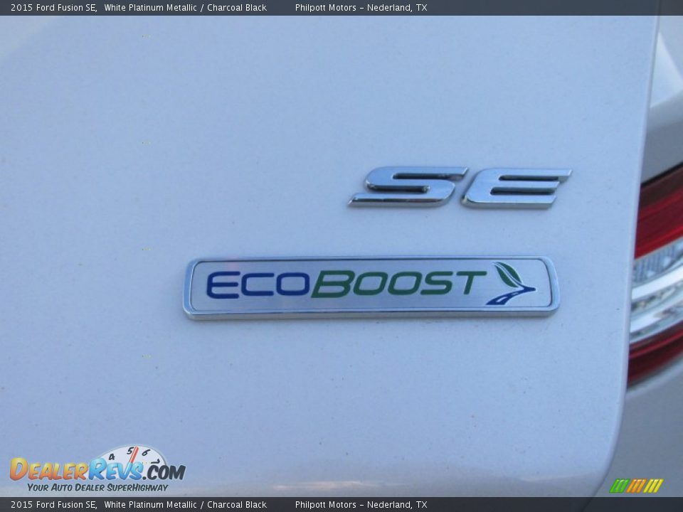2015 Ford Fusion SE White Platinum Metallic / Charcoal Black Photo #14