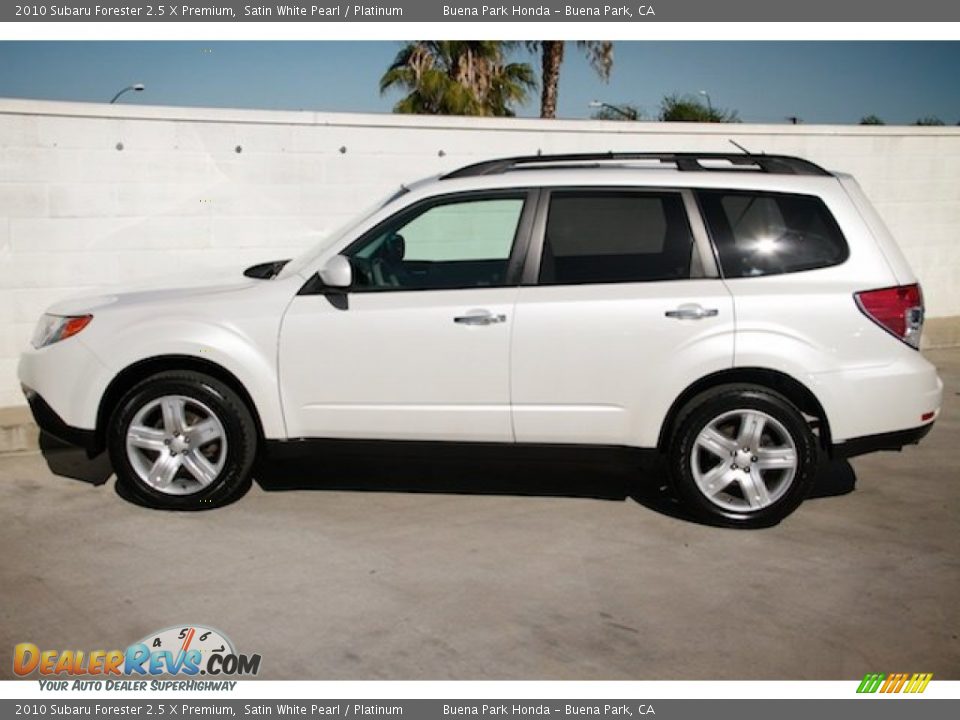 2010 Subaru Forester 2.5 X Premium Satin White Pearl / Platinum Photo #10