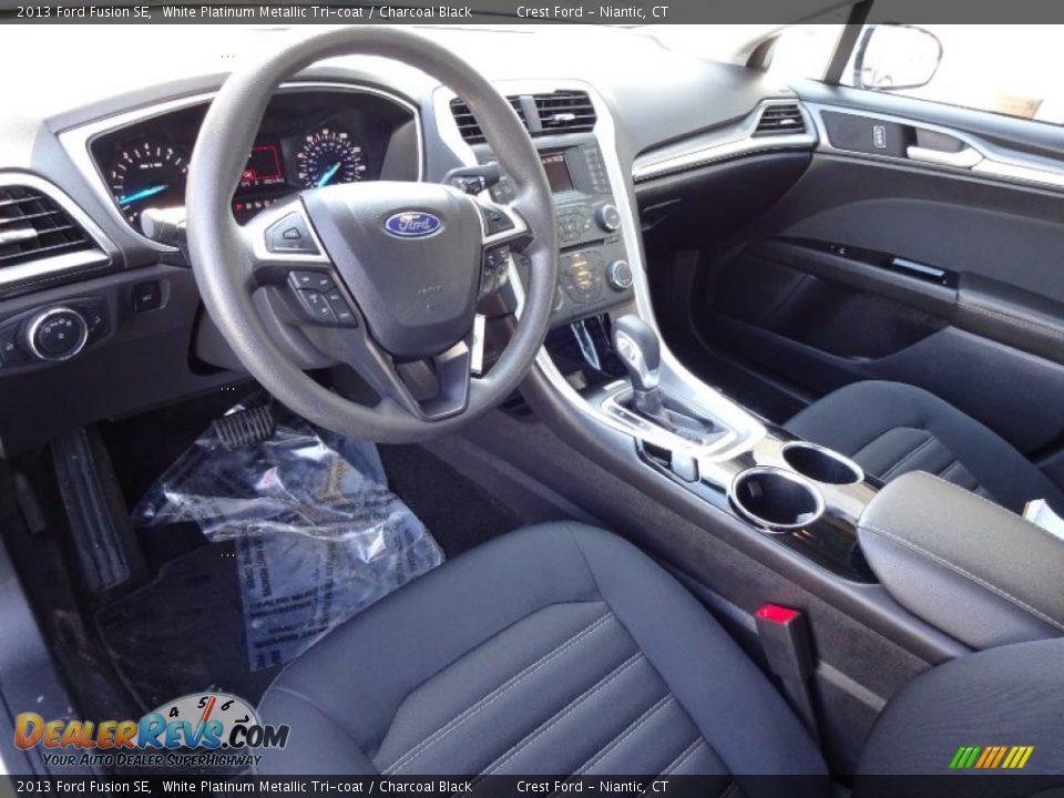 2013 Ford Fusion SE White Platinum Metallic Tri-coat / Charcoal Black Photo #10