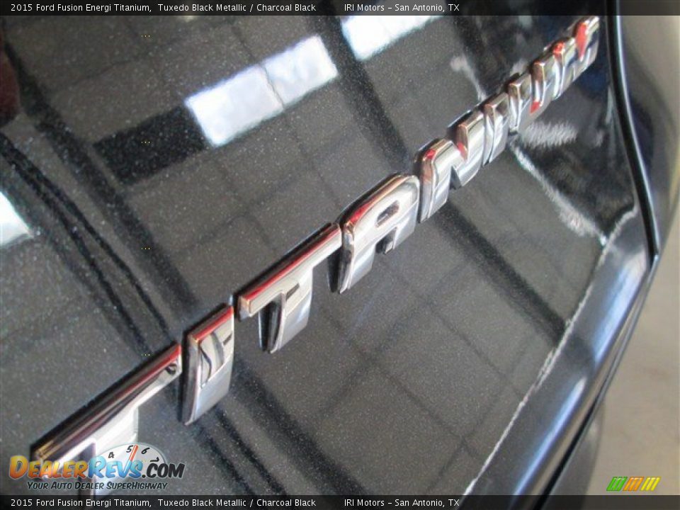 2015 Ford Fusion Energi Titanium Tuxedo Black Metallic / Charcoal Black Photo #8