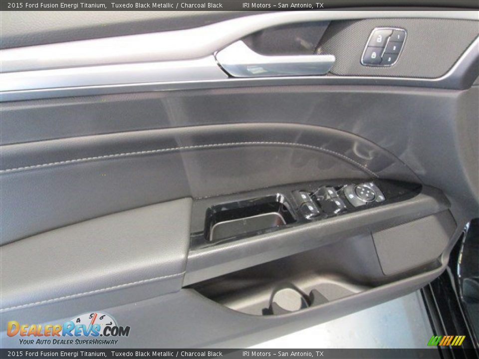 2015 Ford Fusion Energi Titanium Tuxedo Black Metallic / Charcoal Black Photo #16