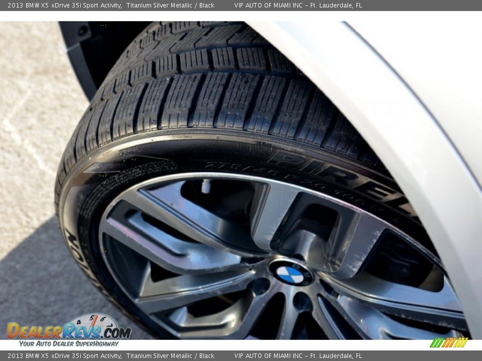 2013 BMW X5 xDrive 35i Sport Activity Titanium Silver Metallic / Black Photo #17