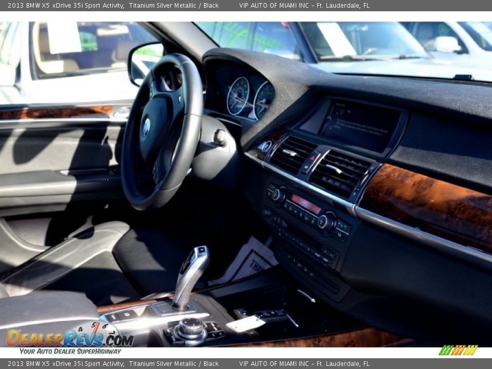 2013 BMW X5 xDrive 35i Sport Activity Titanium Silver Metallic / Black Photo #24