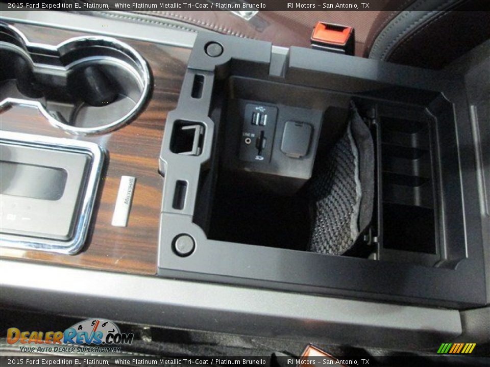 2015 Ford Expedition EL Platinum White Platinum Metallic Tri-Coat / Platinum Brunello Photo #25