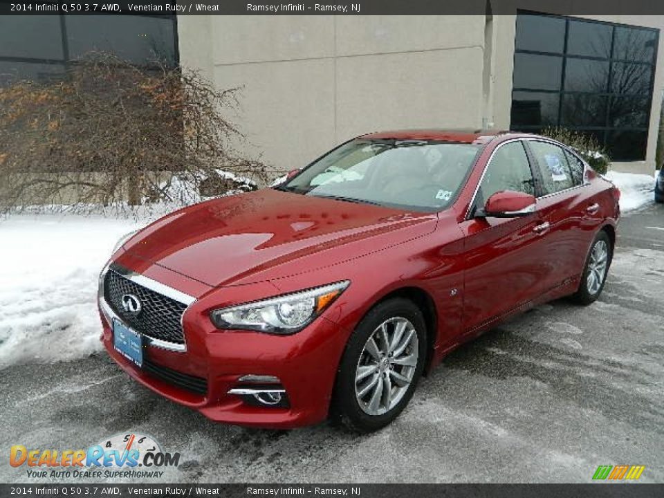 Front 3/4 View of 2014 Infiniti Q 50 3.7 AWD Photo #3