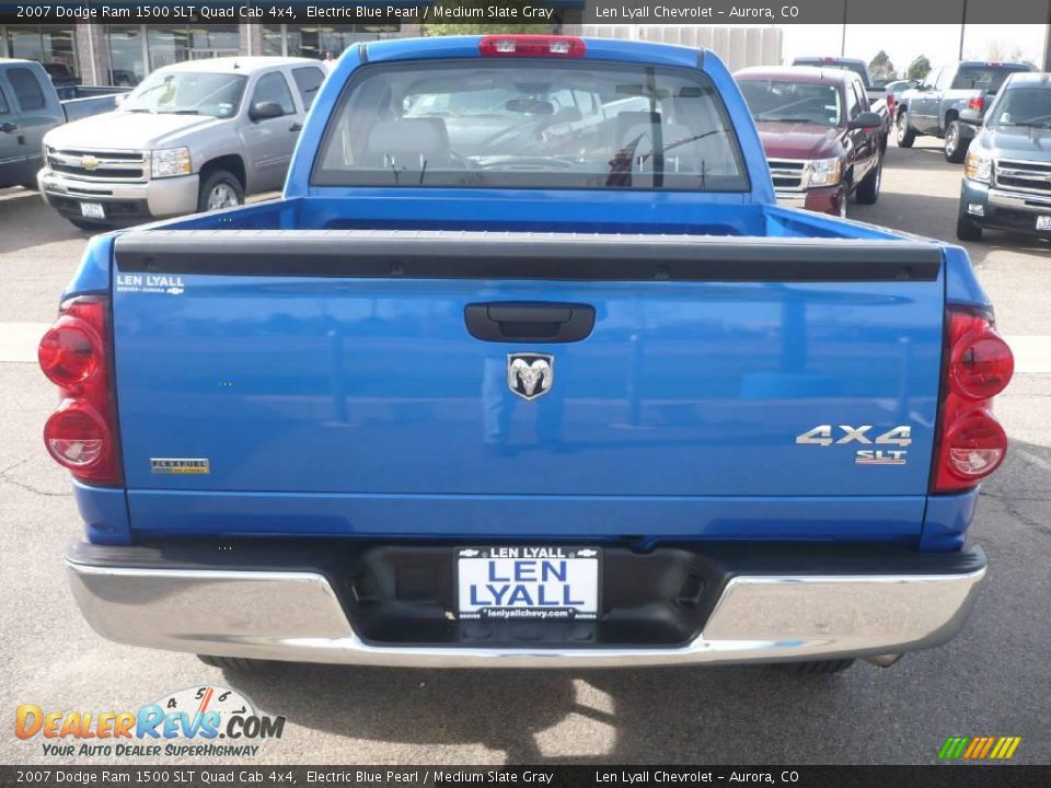 2007 Dodge Ram 1500 SLT Quad Cab 4x4 Electric Blue Pearl / Medium Slate Gray Photo #5