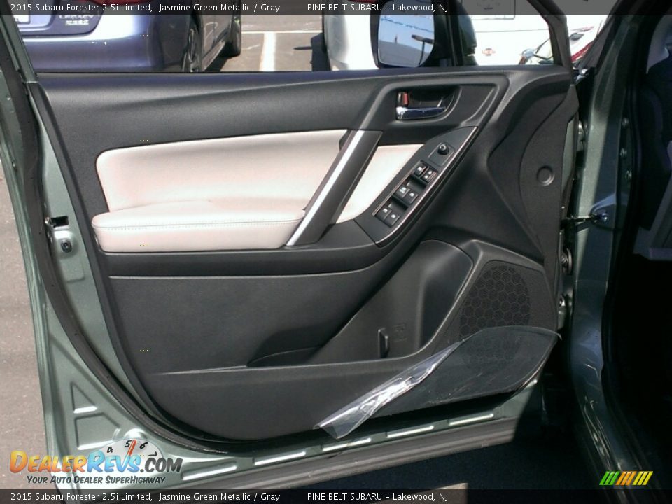 2015 Subaru Forester 2.5i Limited Jasmine Green Metallic / Gray Photo #7
