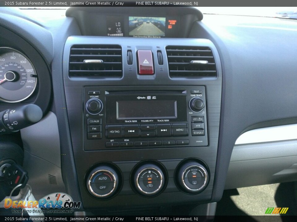 2015 Subaru Forester 2.5i Limited Jasmine Green Metallic / Gray Photo #10