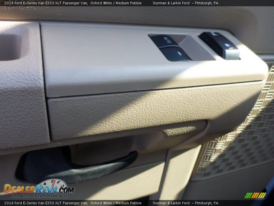 2014 Ford E-Series Van E350 XLT Passenger Van Oxford White / Medium Pebble Photo #11