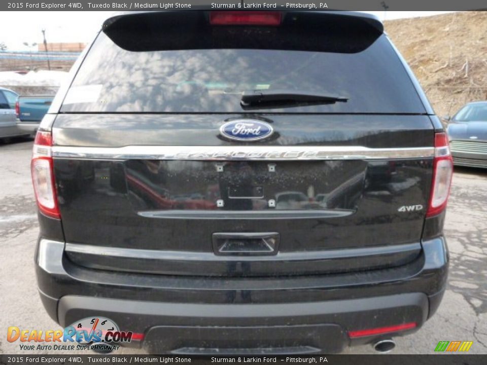 2015 Ford Explorer 4WD Tuxedo Black / Medium Light Stone Photo #3