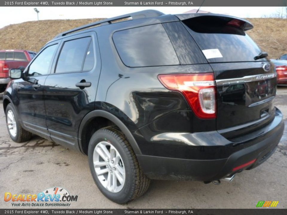 2015 Ford Explorer 4WD Tuxedo Black / Medium Light Stone Photo #4