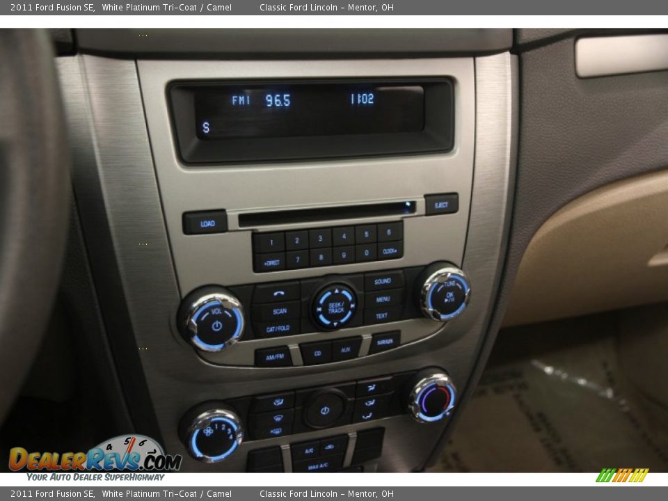 2011 Ford Fusion SE White Platinum Tri-Coat / Camel Photo #8