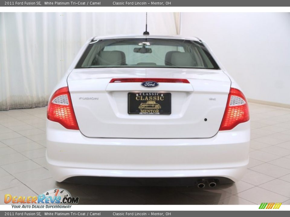 2011 Ford Fusion SE White Platinum Tri-Coat / Camel Photo #13